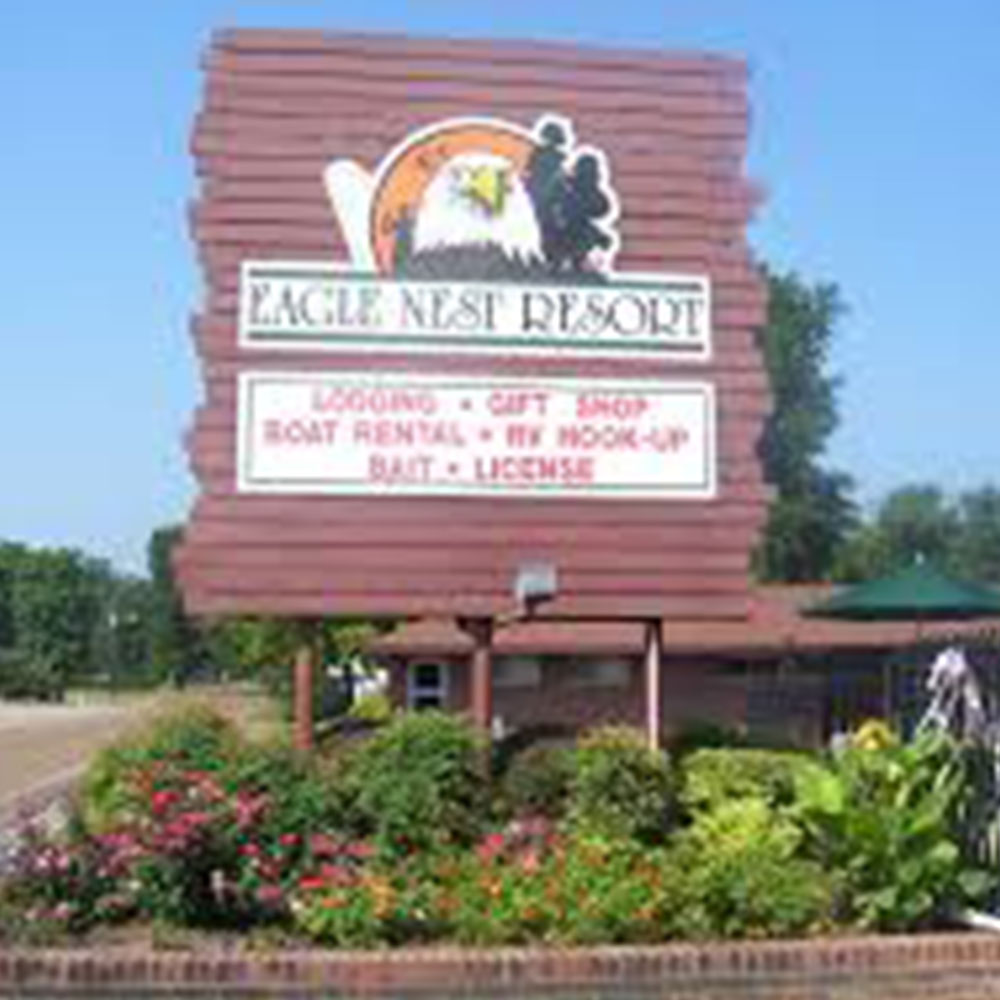Eagle Nest Resort